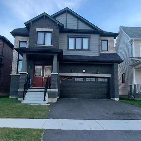 Niagara Falls Bnb 15 Mins Away From Falls Thorold Bagian luar foto